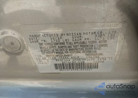 2013 Nissan Versa 1.6 Sv z USA, uszkodzony, nr VIN 3N1CN7AP2DL854017